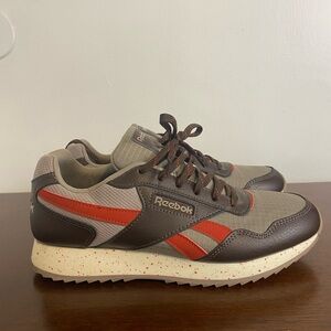 Reebok Men's Brown and Red Sneakers